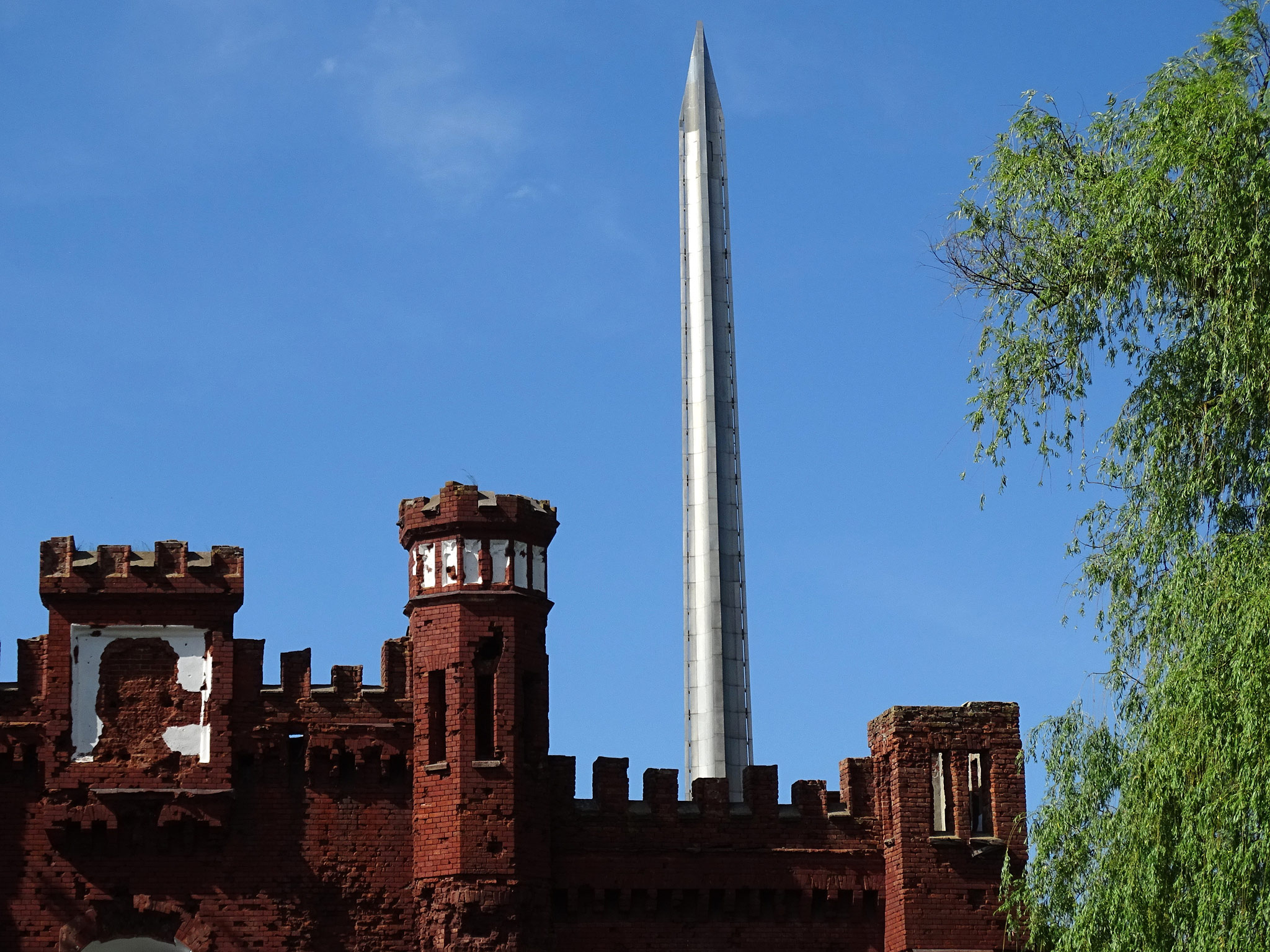Brest (Брест) (Photo license: CC BY 2.0)